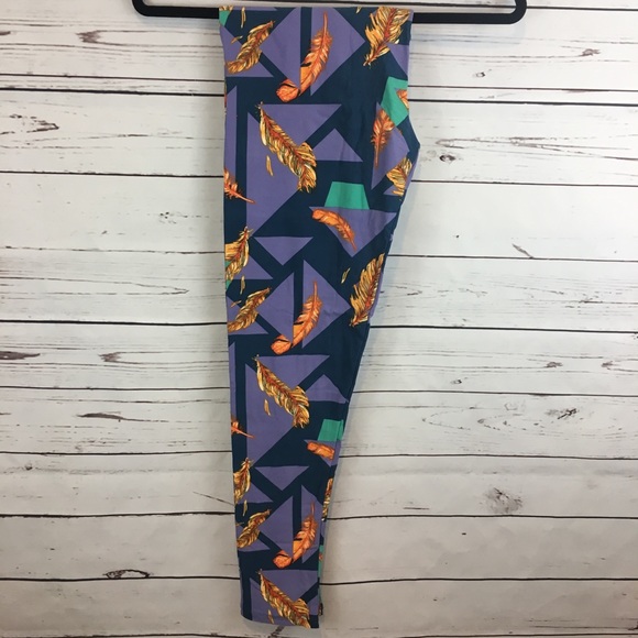 LuLaRoe Pants - NWT! Lularoe TC Feather Leggings